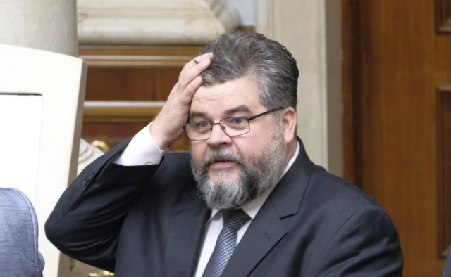 Поярков розніс "слуг" через секс-скандал з Яременком